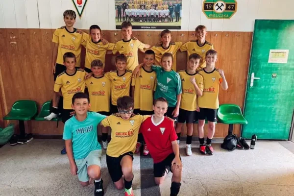Młodzik I: Górnik Wieliczka pewnie ogrywa Puszczę II Niepołomice 3:0