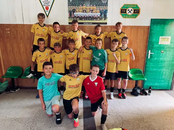 Młodzik I: Górnik Wieliczka pewnie ogrywa Puszczę II Niepołomice 3:0